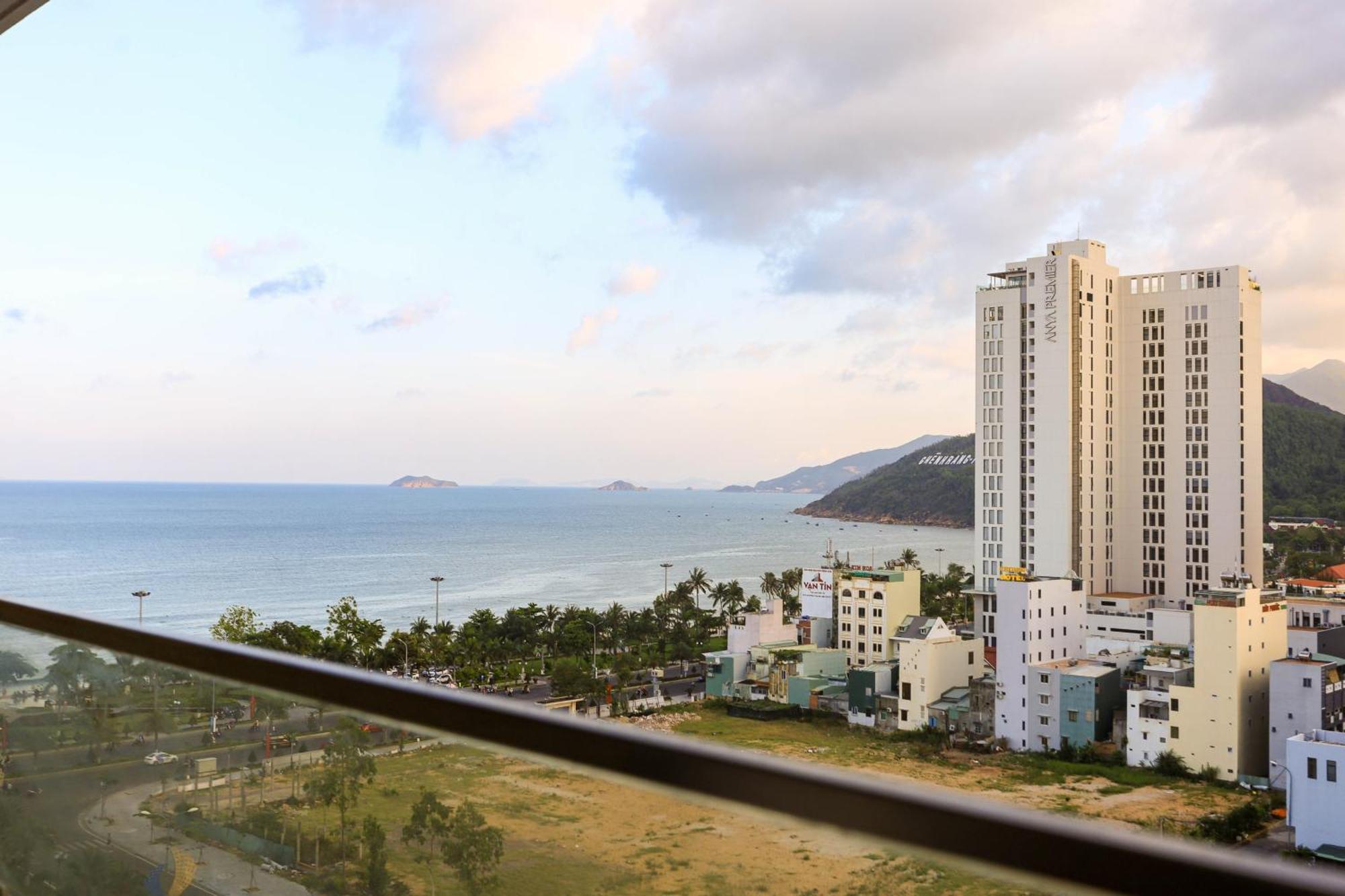 Can Ho Flc Sea Tower Quy Nhon Esterno foto